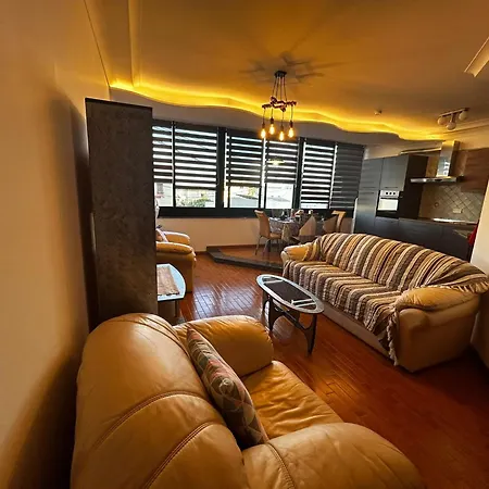Sealove Haven Apartment